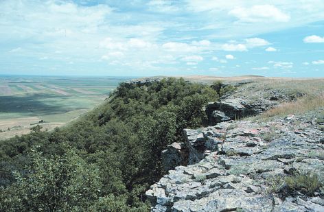 The northeast edge of East Rainy Butte. Both of the caves mentioned in this article are located in this area. 